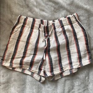 Stripped Linen shorts sz Med